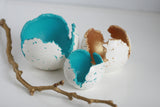 White Concrete & Bright Blue Sphere | Candleholder - Kaiko Studio