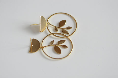 Leaf & Circle Earrings | Statement Studs