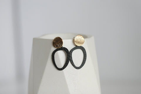 Black & Gold Earrings | Studs